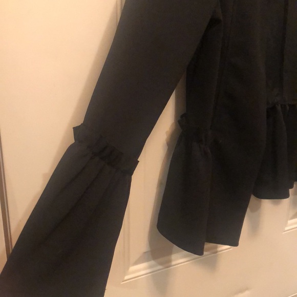 Potters Pot Ruffle Blazer - Picture 2 of 3